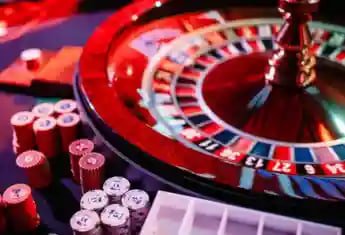 slot808 app dashboard showing sports fixtures, live tables, and games